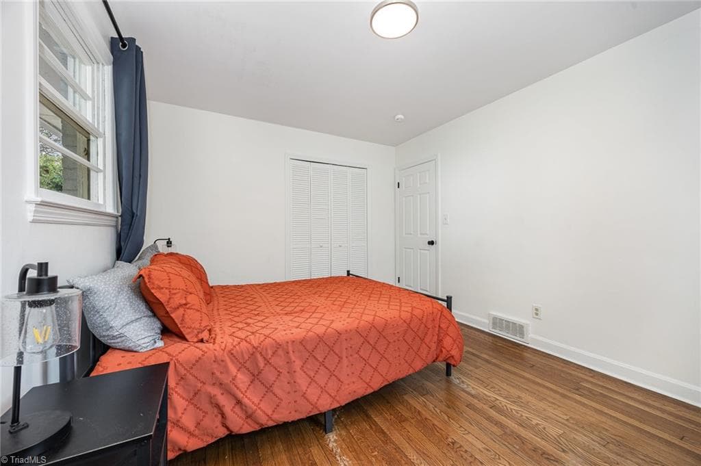 Stick/Site Built at 3021 Kinnamon Road, Winston-Salem NC 27104, photo 11 of 25