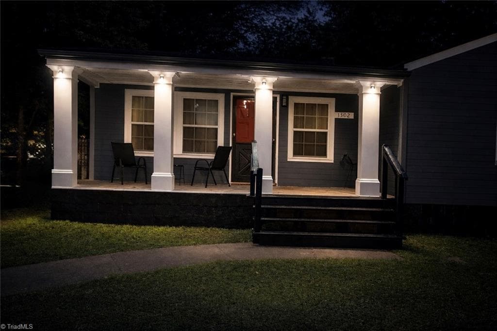 Stick/Site Built at 1302 Elmer Street, Greensboro NC 27405, photo 3 of 16