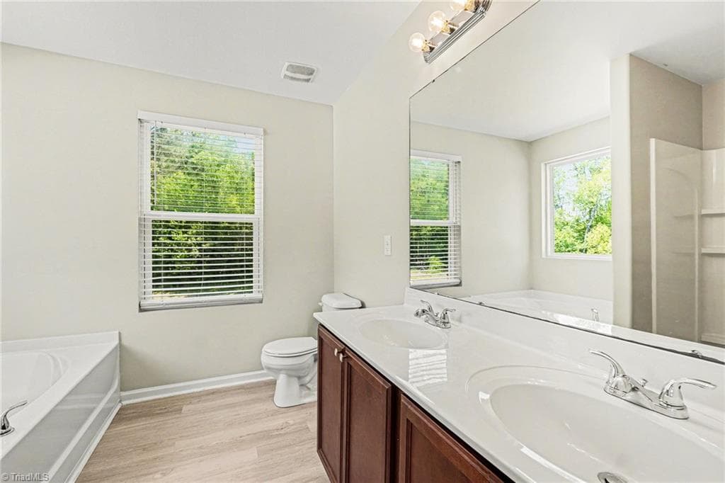 Stick/Site Built at 4586 Sun Valley Lane, Kernersville NC 27284, photo 13 of 20