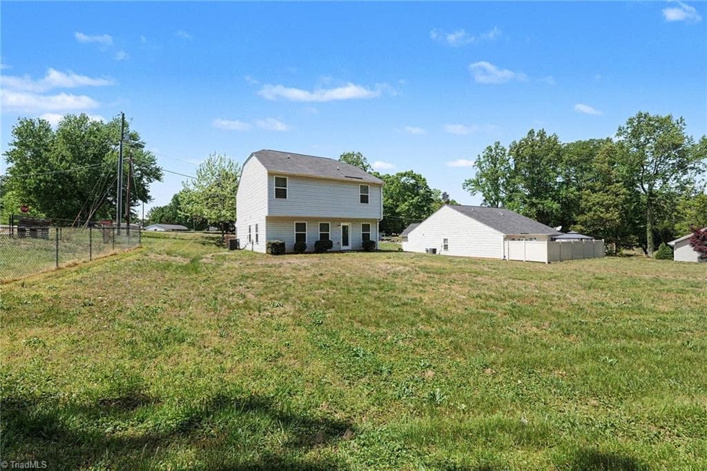 Stick/Site Built at 4586 Sun Valley Lane, Kernersville NC 27284, photo 20 of 20