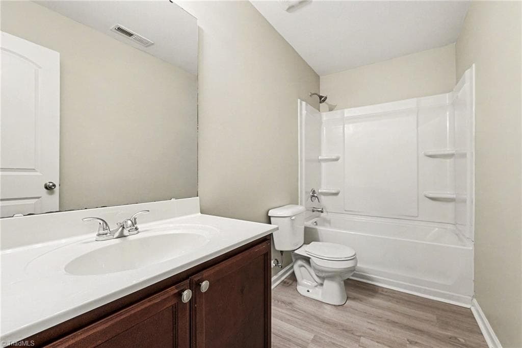 Stick/Site Built at 4586 Sun Valley Lane, Kernersville NC 27284, photo 19 of 20