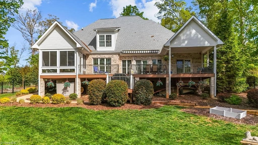 Stick/Site Built at 135 Harbor Drive W, Lexington NC 27292, Lexington, photo 2 of 49