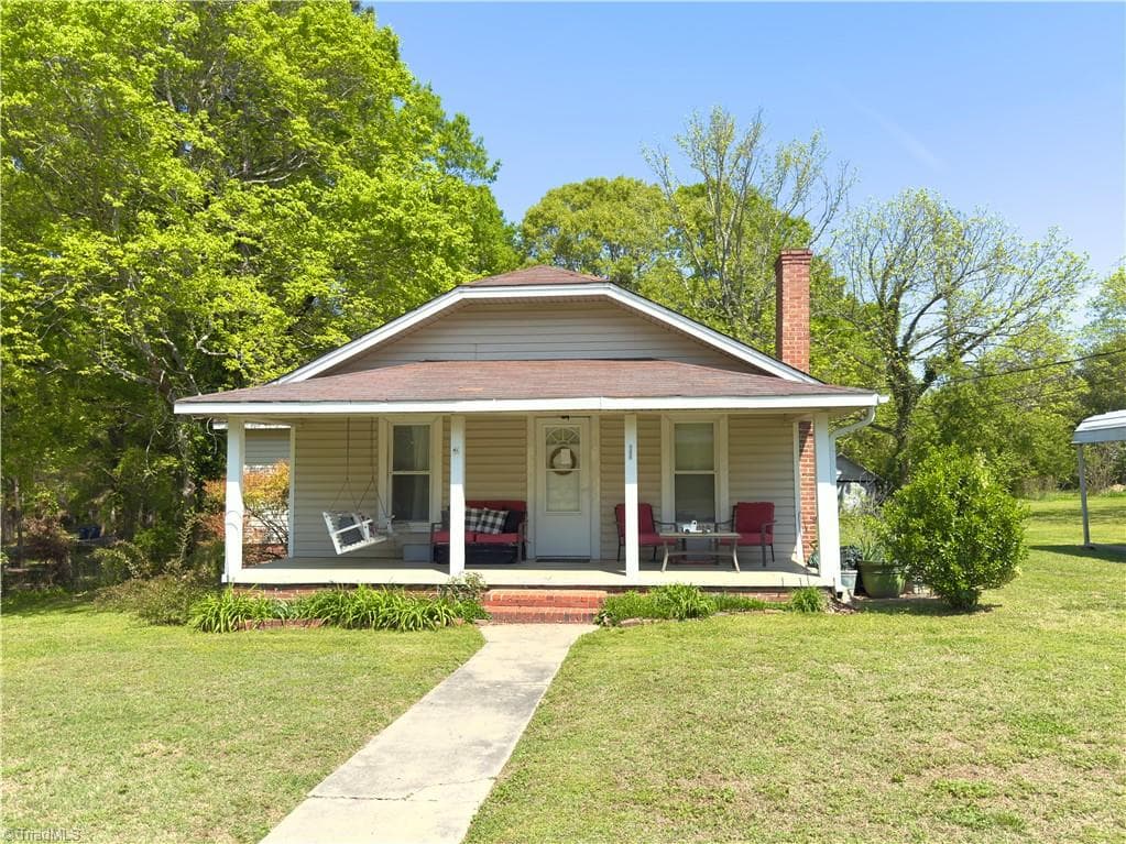 146 Patterson Avenue, Liberty NC 27298