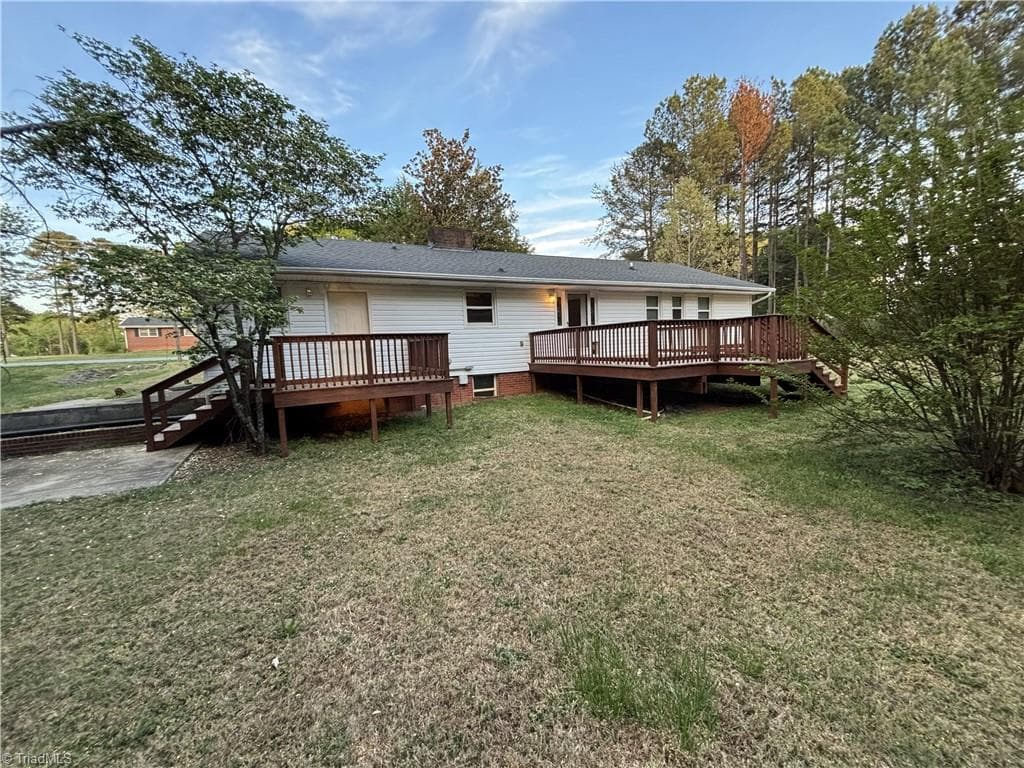 Stick/Site Built at 3972 Transou Road, Pfafftown NC 27040, Pfafftown, photo 9 of 11