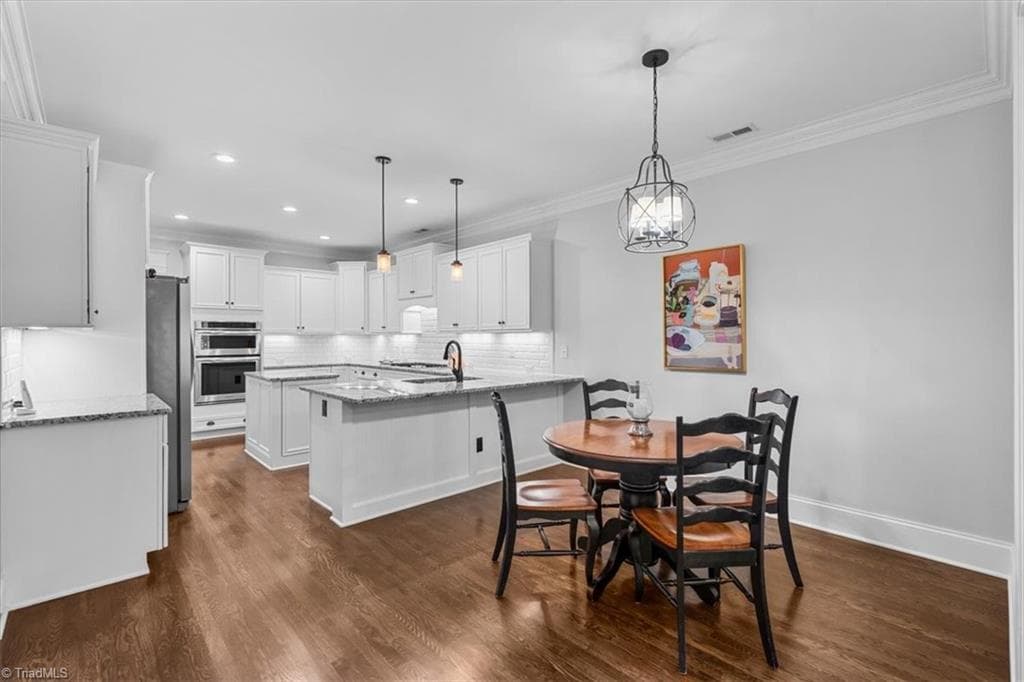 Stick/Site Built at 8 Blakeney Place, Greensboro NC 27408, photo 17 of 50