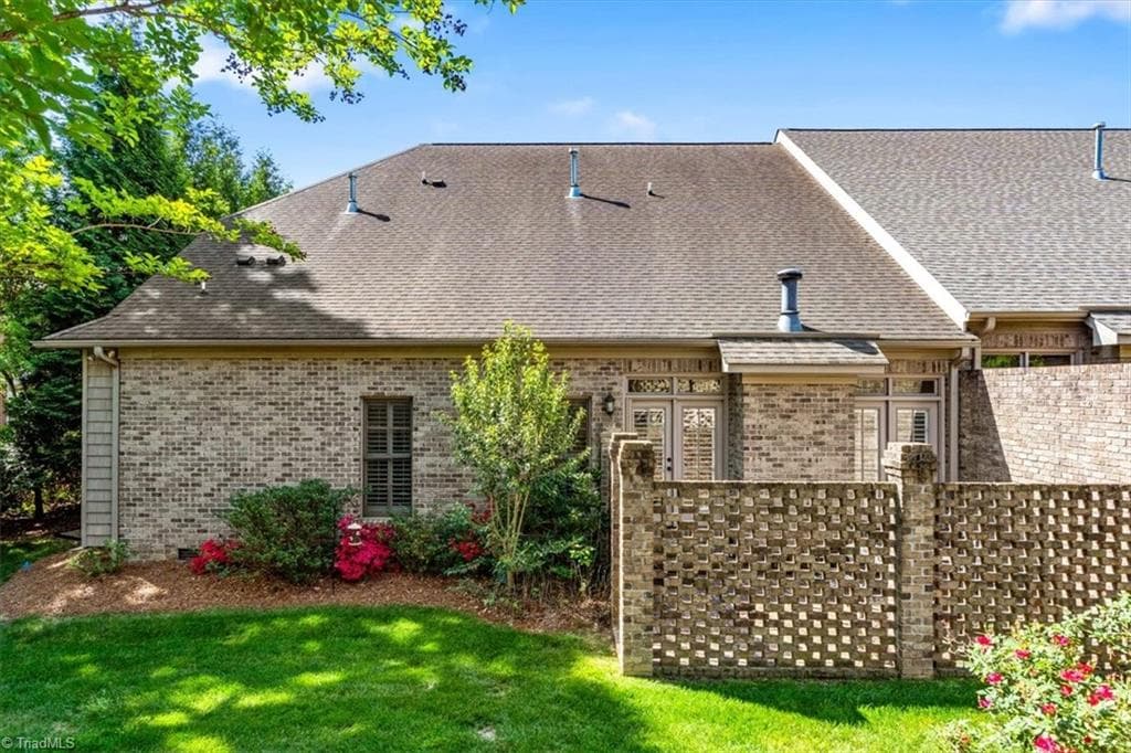 Stick/Site Built at 8 Blakeney Place, Greensboro NC 27408, photo 49 of 50