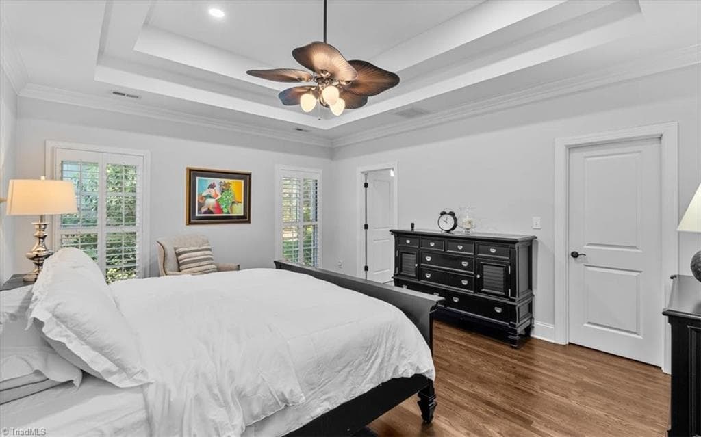 Stick/Site Built at 8 Blakeney Place, Greensboro NC 27408, photo 25 of 50
