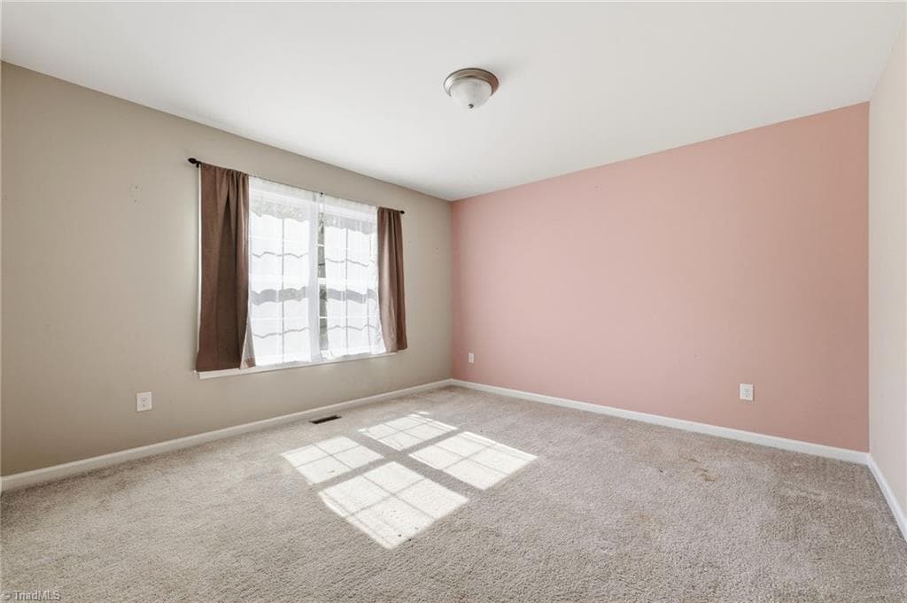 Stick/Site Built at 1592 Brookdale Drive, Asheboro NC 27205, photo 24 of 40