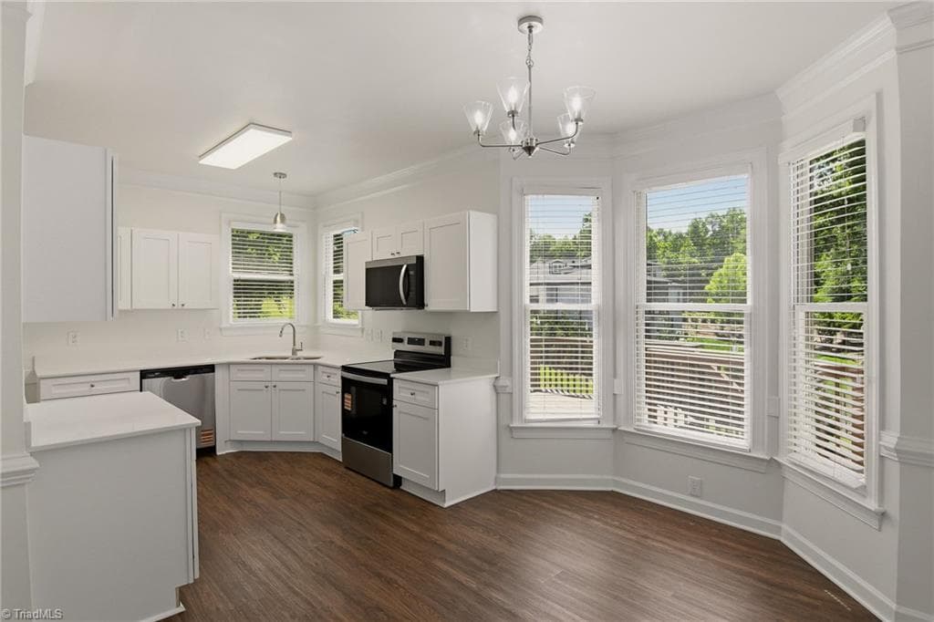 Stick/Site Built at 471 Kingsmill Drive, Advance NC 27006, photo 13 of 33
