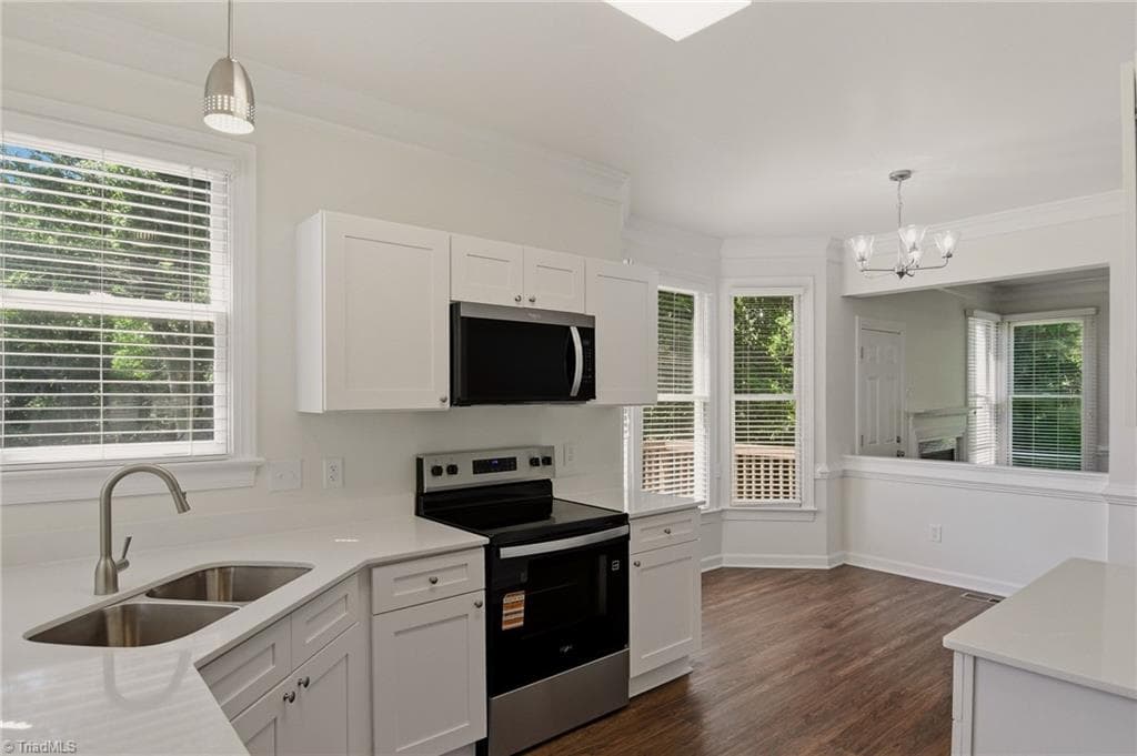 Stick/Site Built at 471 Kingsmill Drive, Advance NC 27006, photo 12 of 33