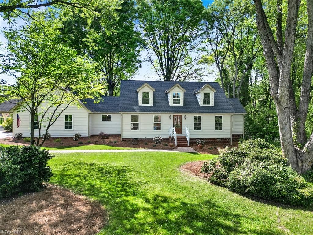 102 Cherokee Drive, Lexington NC 27295