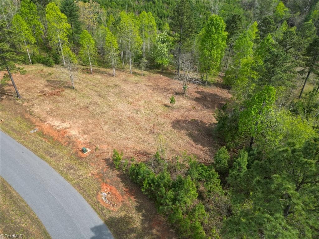 Unimproved Land at 1997 Lake Vista Drive, Valdese NC 28690, Valdese, photo 6 of 12
