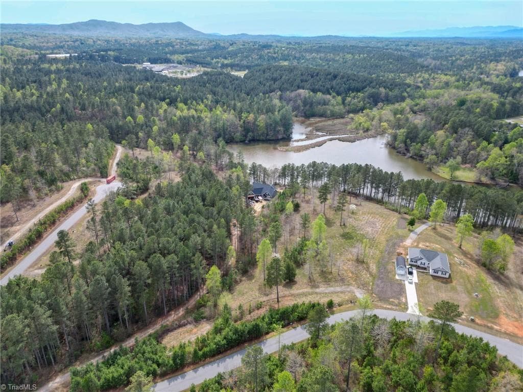 Unimproved Land at 1997 Lake Vista Drive, Valdese NC 28690, Valdese, photo 12 of 12