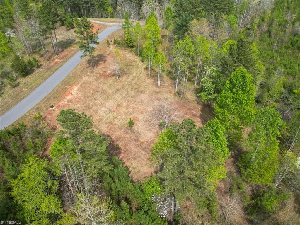 Unimproved Land at 1997 Lake Vista Drive, Valdese NC 28690, Valdese, photo 8 of 12