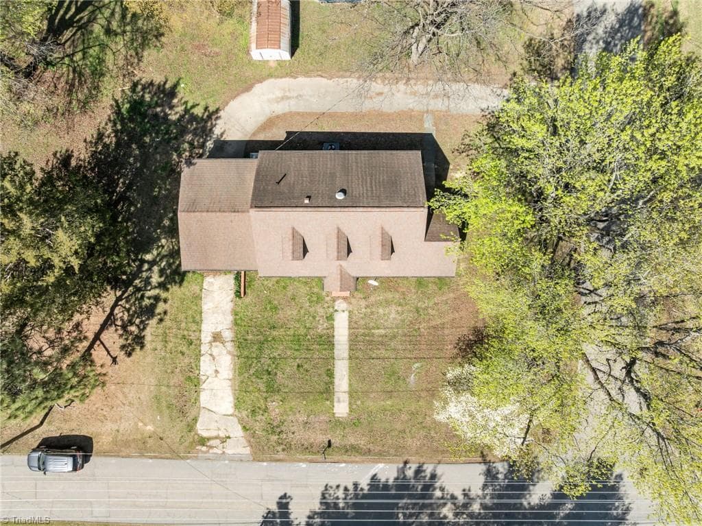 Stick/Site Built at 204 W Brower Avenue, Liberty NC 27298, Liberty, photo 26 of 29
