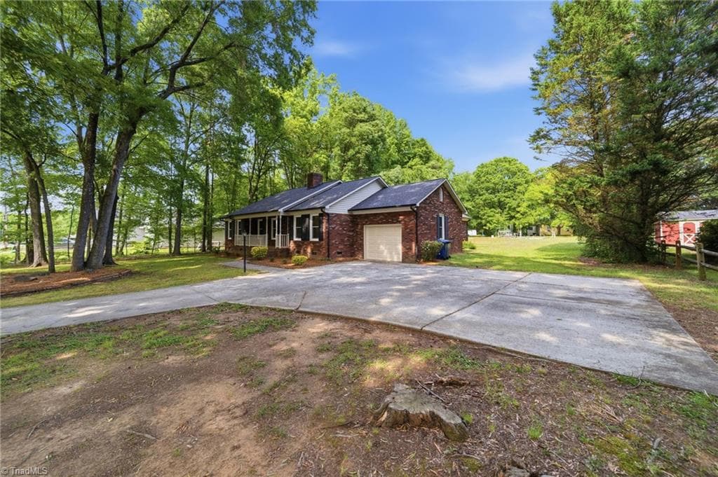 Stick/Site Built at 617 Autumn Drive, Harrisburg NC 28075, photo 33 of 48