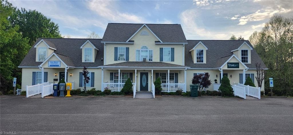 502 S Key Street, Pilot Mountain NC 27041