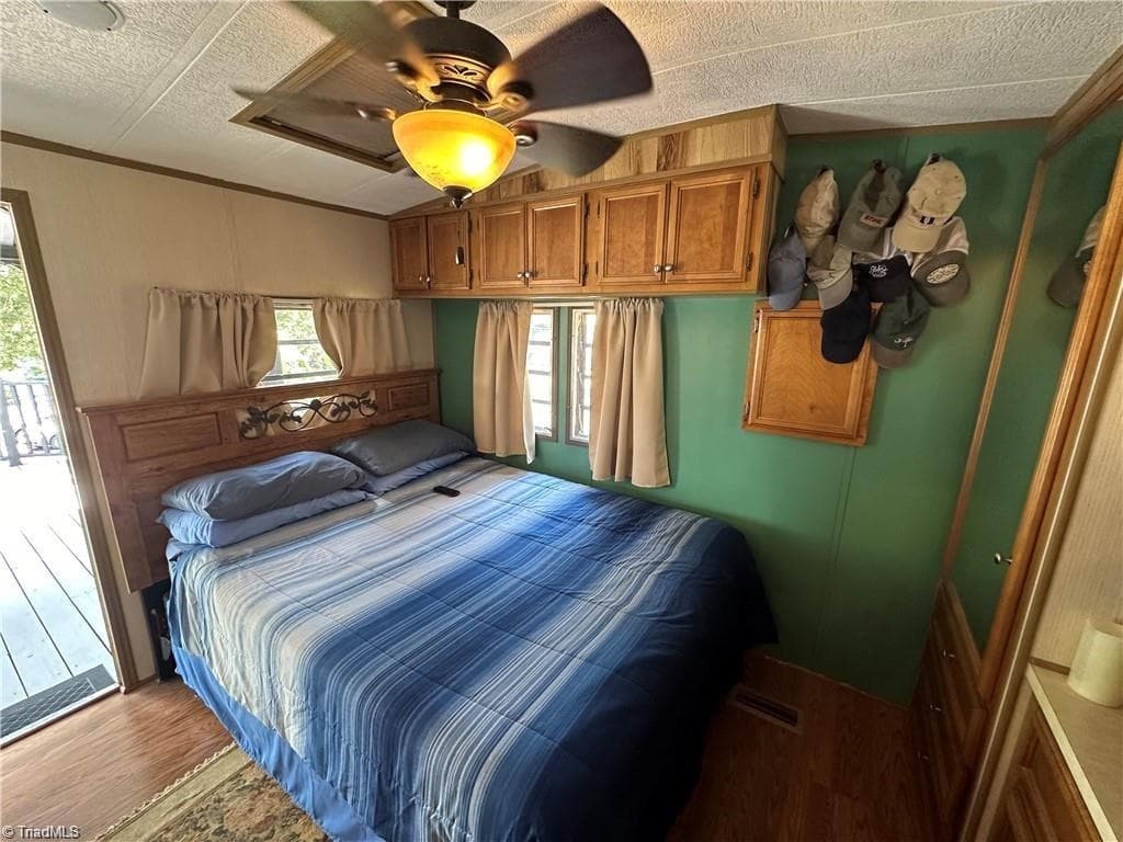 Manufactured Home at 120 Elm Street, New London NC 28127, photo 15 of 50