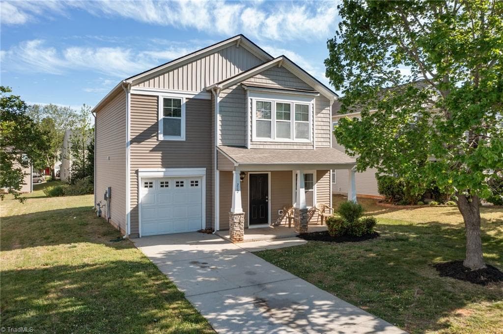 212 Haywards Lane, Mebane NC 27302