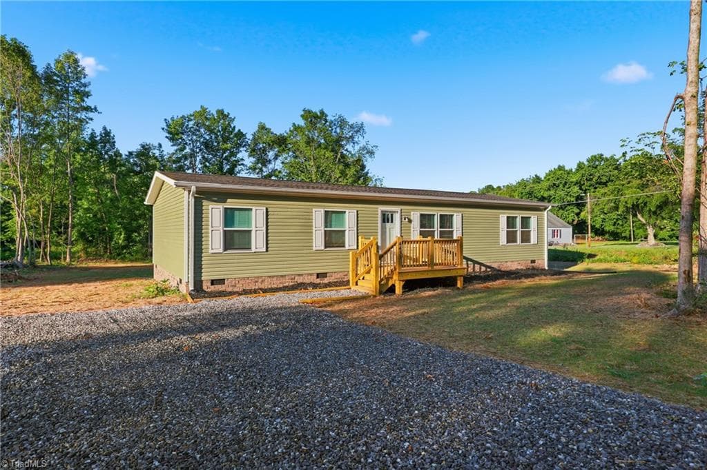 4433 Old US Highway 421, Hamptonville NC 27020