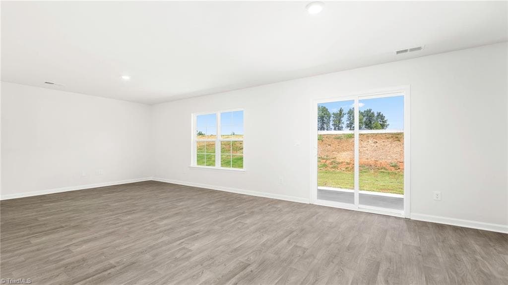 Stick/Site Built at 337 Middleton Drive, Lexington NC 27295, photo 7 of 21