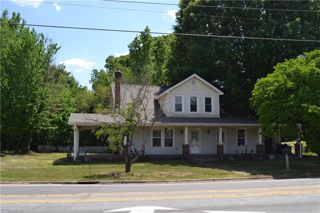 Remarks at 100 E Academy Street, Madison NC 27025