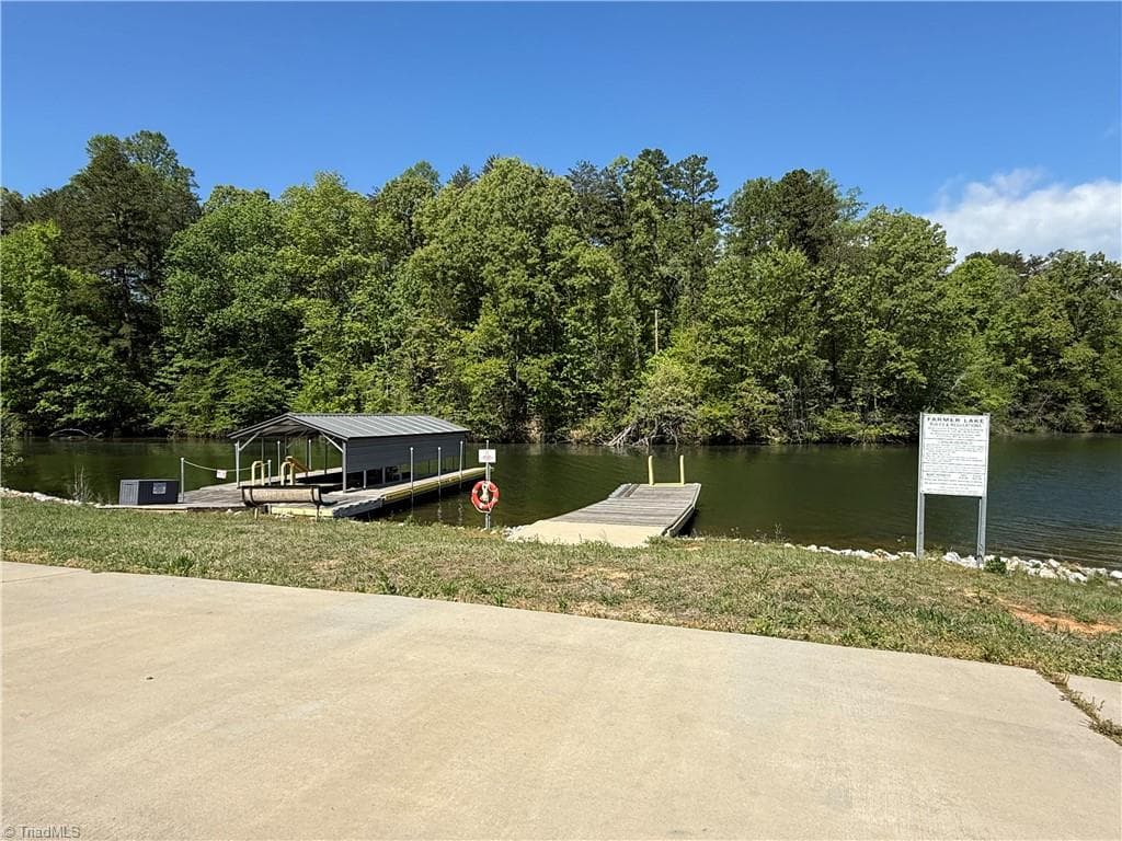 Farmer Lake boat dock - 618 Crystal Cove Lane, Yanceyville NC 27379, Yanceyville