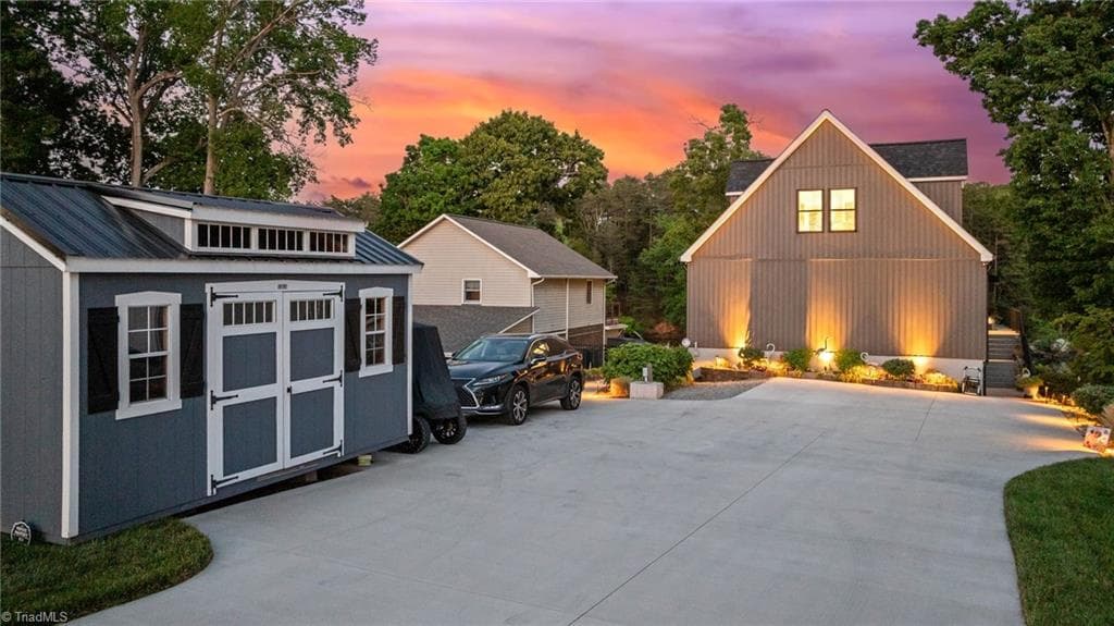 Modular at 819 Hickory Point Drive, Lexington NC 27292, Lexington, photo 8 of 44