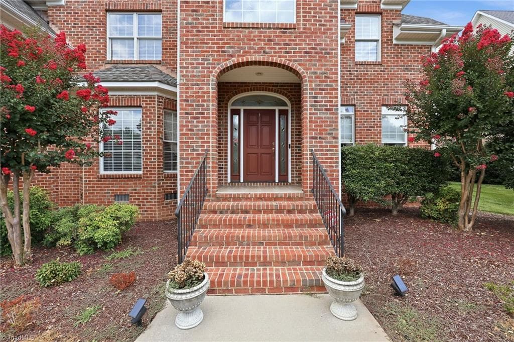 Stick/Site Built at 736 Meadowood Drive, Burlington NC 27215, Burlington, photo 5 of 92
