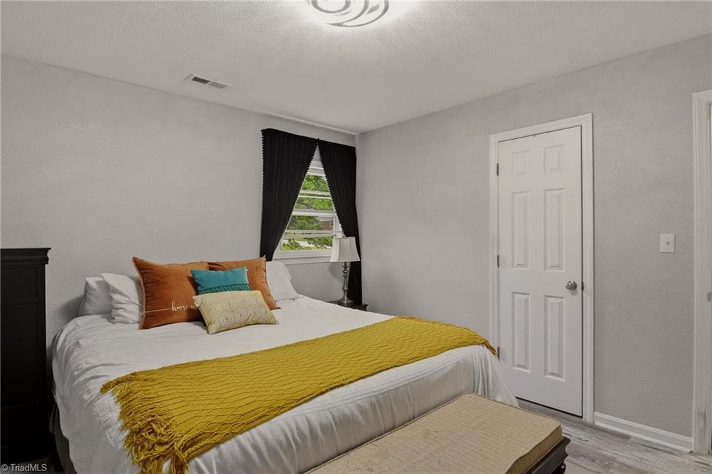 Stick/Site Built at 104 Jacklyn Court, High Point NC 27265, photo 17 of 32