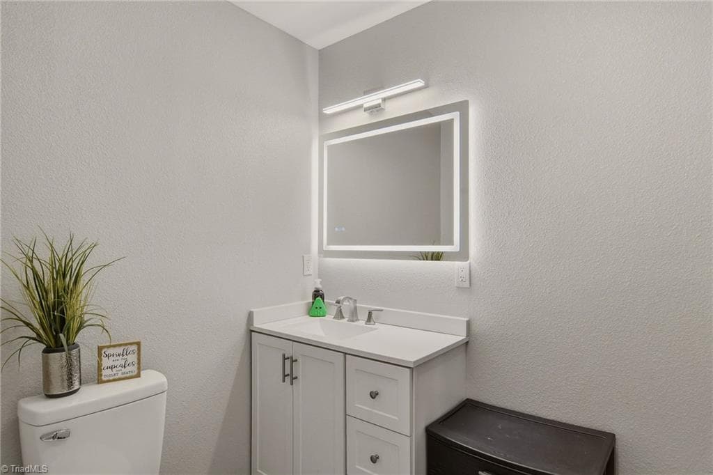 Stick/Site Built at 104 Jacklyn Court, High Point NC 27265, photo 24 of 32