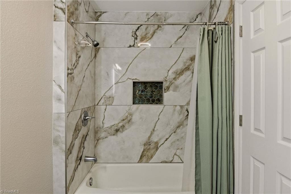 Stick/Site Built at 104 Jacklyn Court, High Point NC 27265, photo 25 of 32