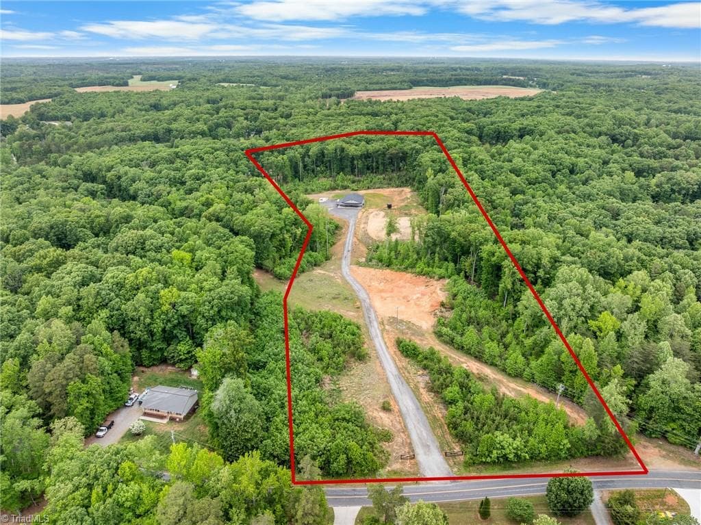 Stick/Site Built at 160 Riverwood Drive, Lexington NC 27292, Lexington, photo 42 of 42
