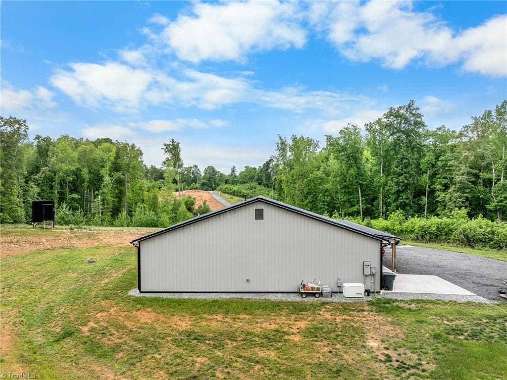 Stick/Site Built at 160 Riverwood Drive, Lexington NC 27292, Lexington, photo 14 of 42
