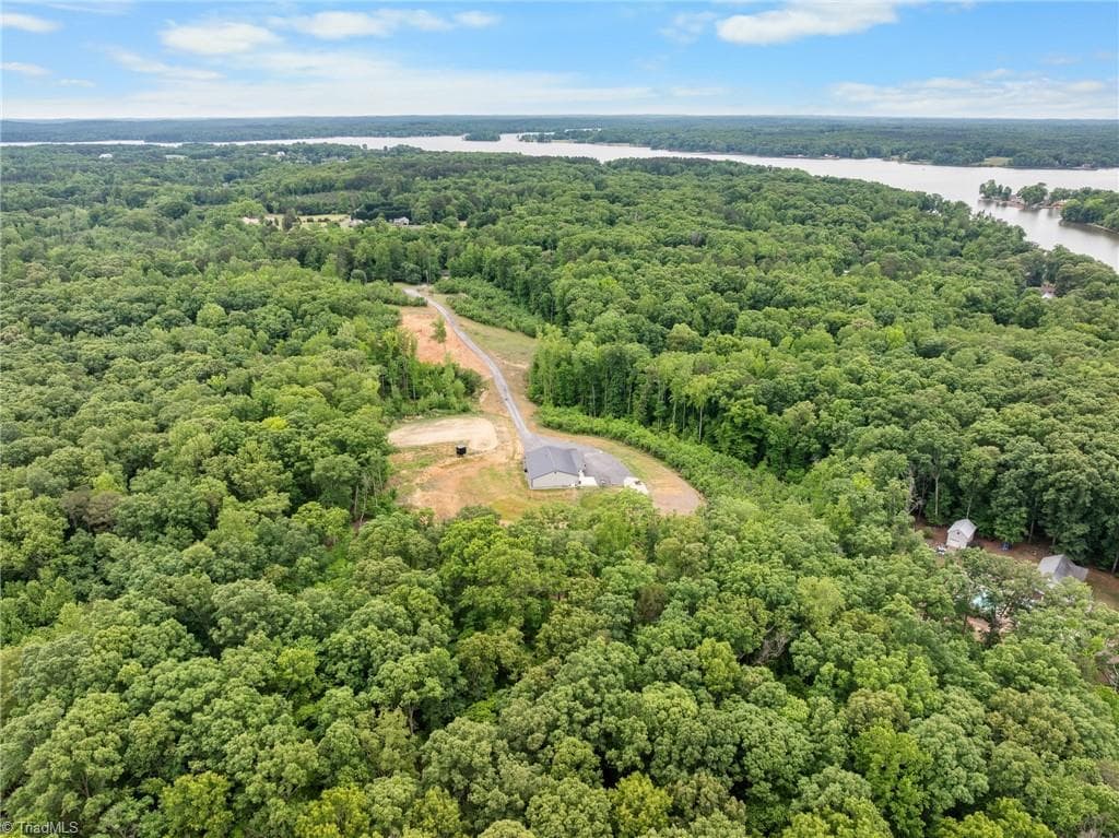Stick/Site Built at 160 Riverwood Drive, Lexington NC 27292, Lexington, photo 11 of 42