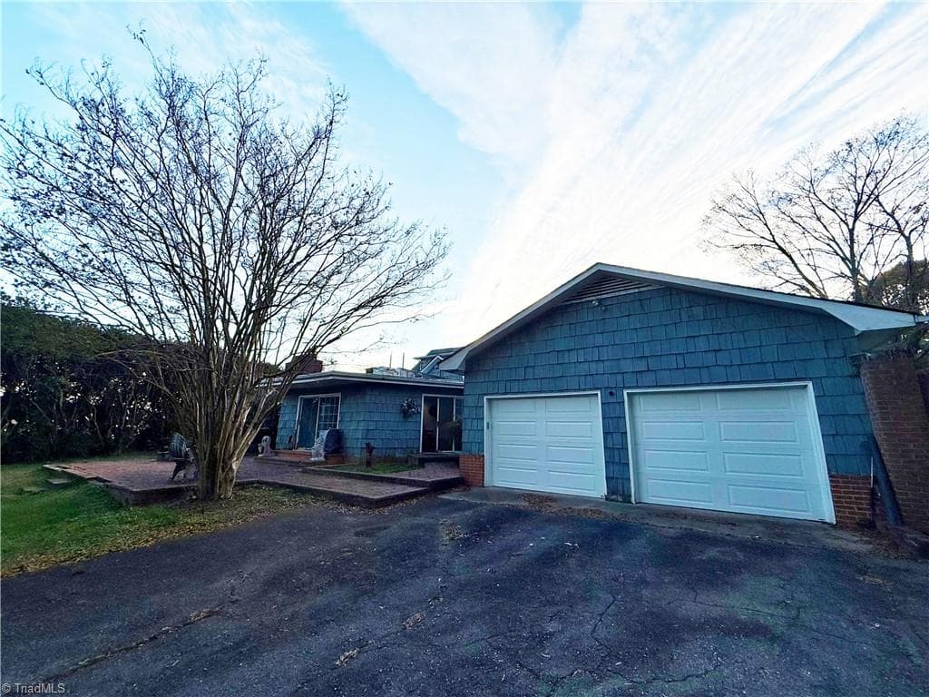 Stick/Site Built at 2230 Boone Trail, North Wilkesboro NC 28659, photo 22 of 26