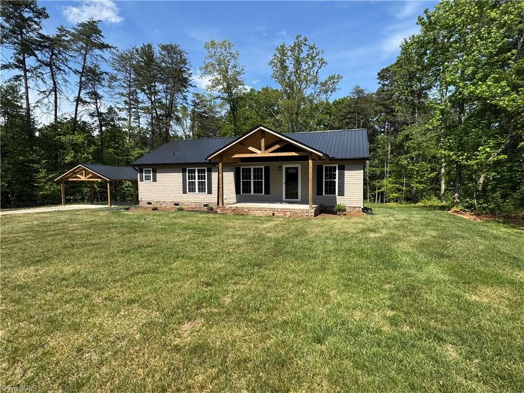 987 Eden Church Road, Madison NC 27025