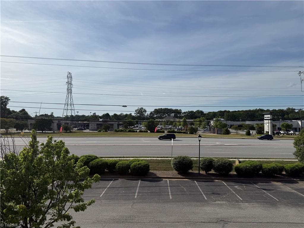 Office at 5709 W Gate City Boulevard, Greensboro NC 27407, Greensboro, photo 4 of 7