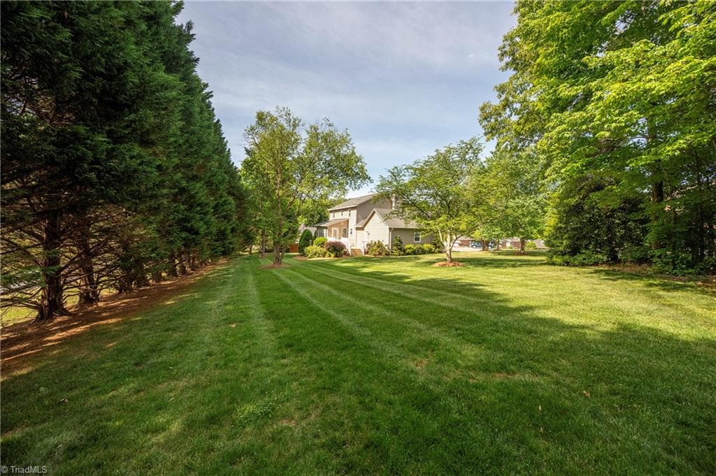 Room for outdoor activities - 103 Camille Court, King NC 27021, King