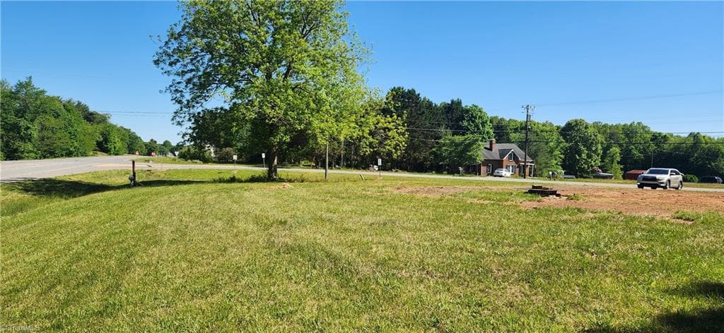 Remarks at 2493 Old Highway 21, State Road NC 28676, State Road, photo 5 of 14