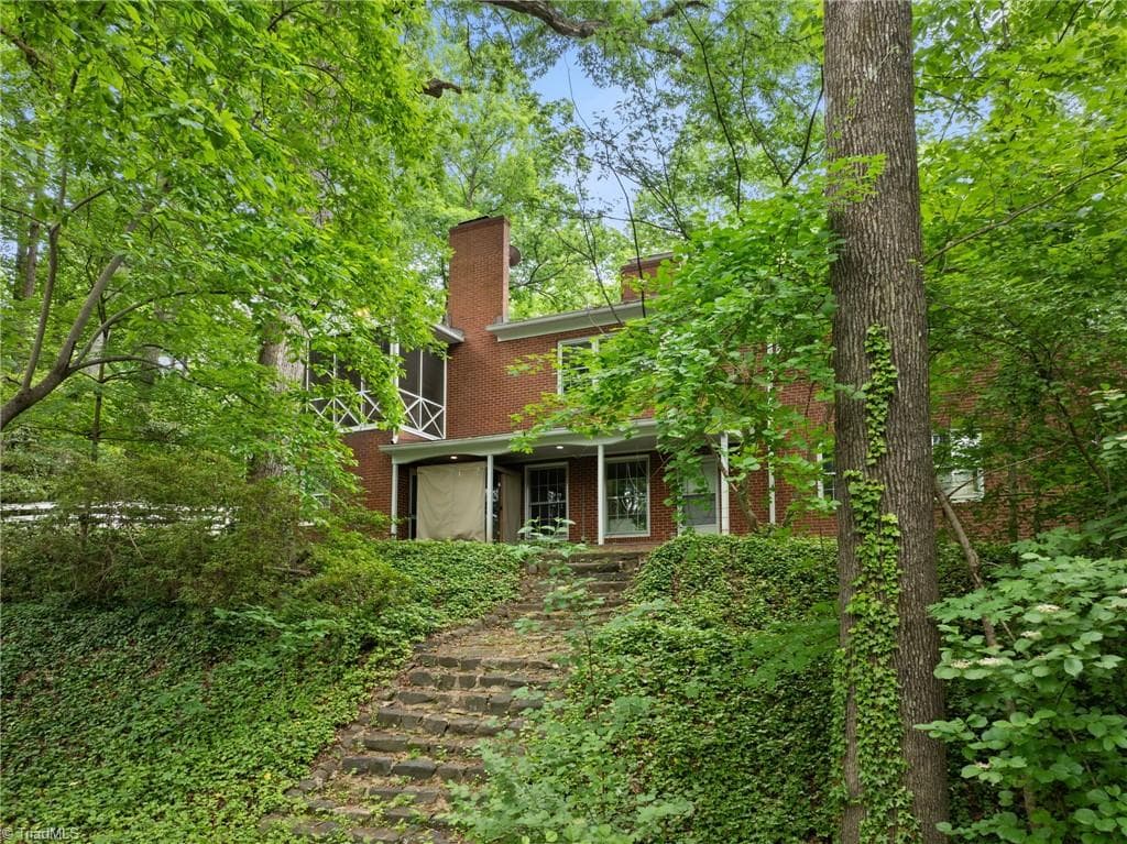 Stick/Site Built at 510 Otteray Avenue, High Point NC 27262, photo 2 of 50