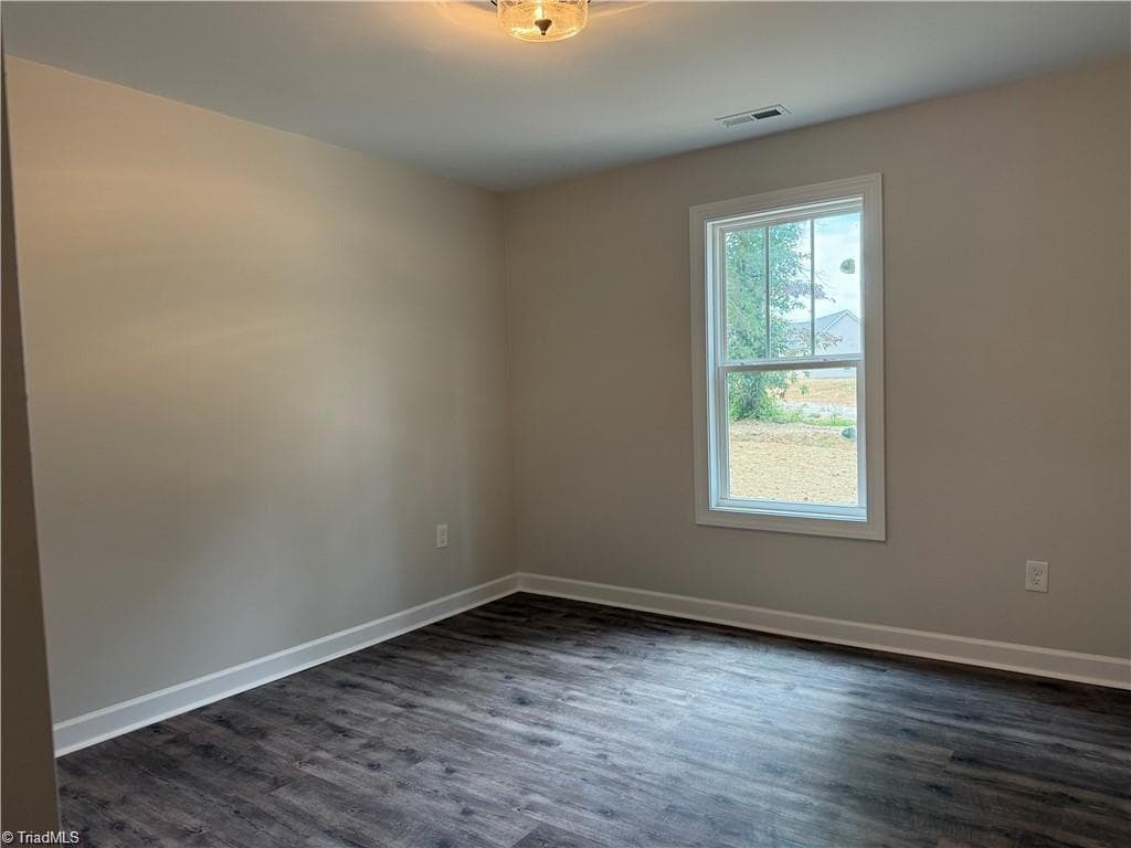 Stick/Site Built at 212 Holland Lane, Thomasville NC 27360, photo 15 of 16