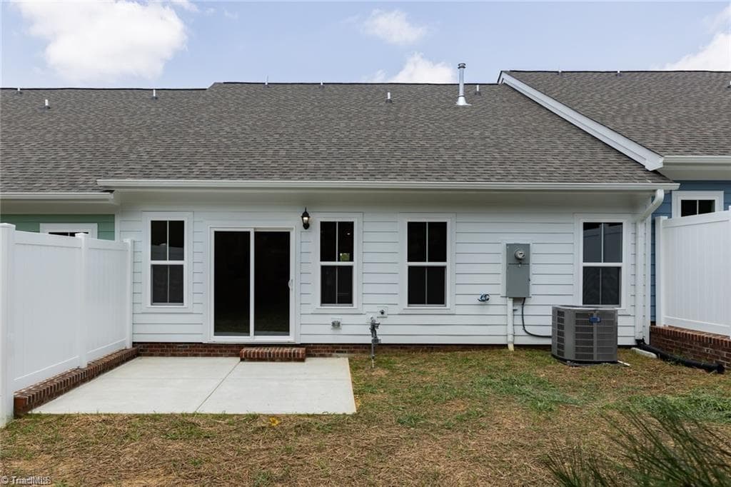 Stick/Site Built at 1739 OLD FIELDS Boulevard, Haw River NC 27258, photo 23 of 25