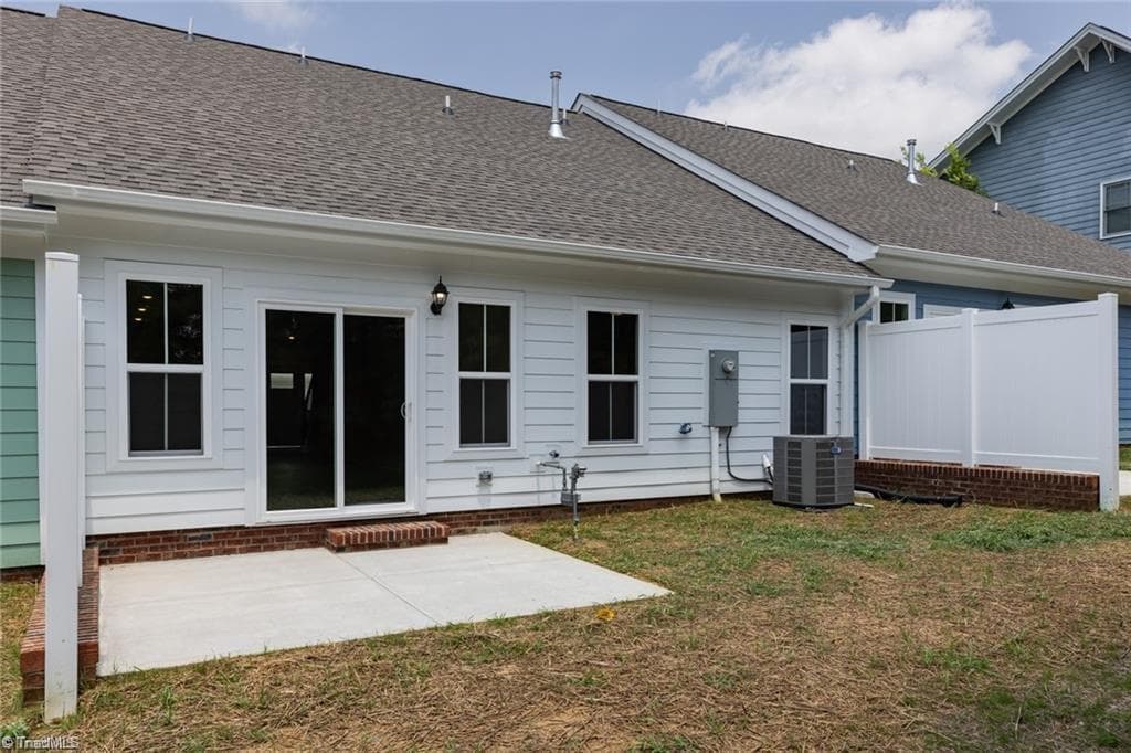 Stick/Site Built at 1739 OLD FIELDS Boulevard, Haw River NC 27258, photo 24 of 25