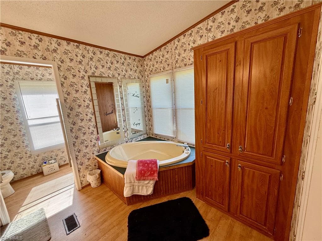 Manufactured Home at 1038 Blackburn Hollow Road, Purlear NC 28665, Purlear, photo 28 of 31
