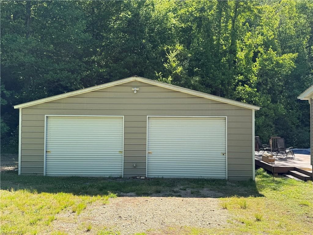 Manufactured Home at 1038 Blackburn Hollow Road, Purlear NC 28665, Purlear, photo 4 of 31