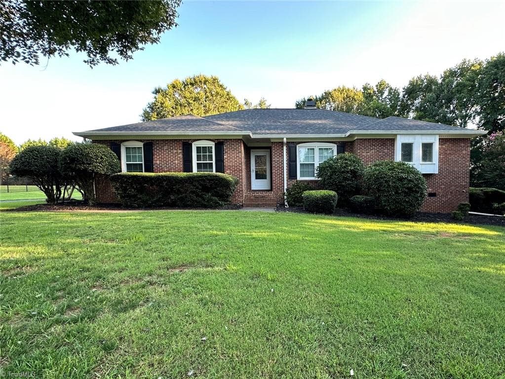 211 Hidden Creek Drive, Advance NC 27006