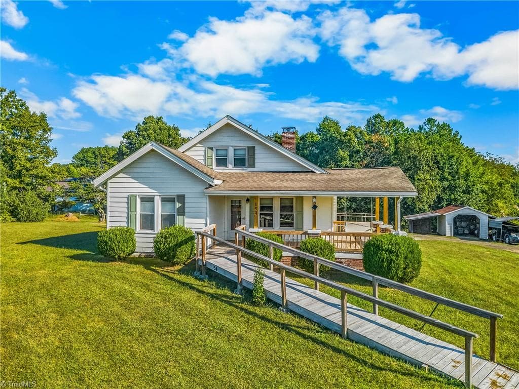 154 Adventure Trail, Mount Airy NC 27030
