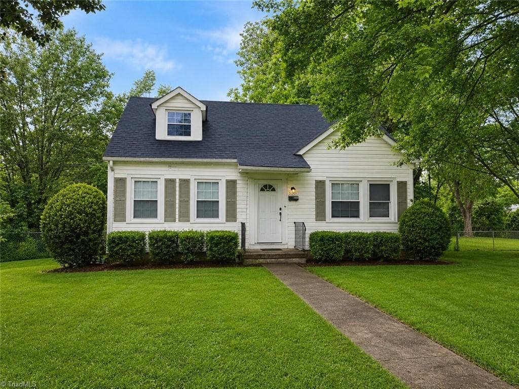 306 Auburndale Street, Winston-Salem NC 27104