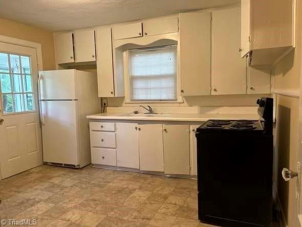 Duplex at 306 Auburndale Street, Winston-Salem NC 27104, Winston-Salem, photo 4 of 8